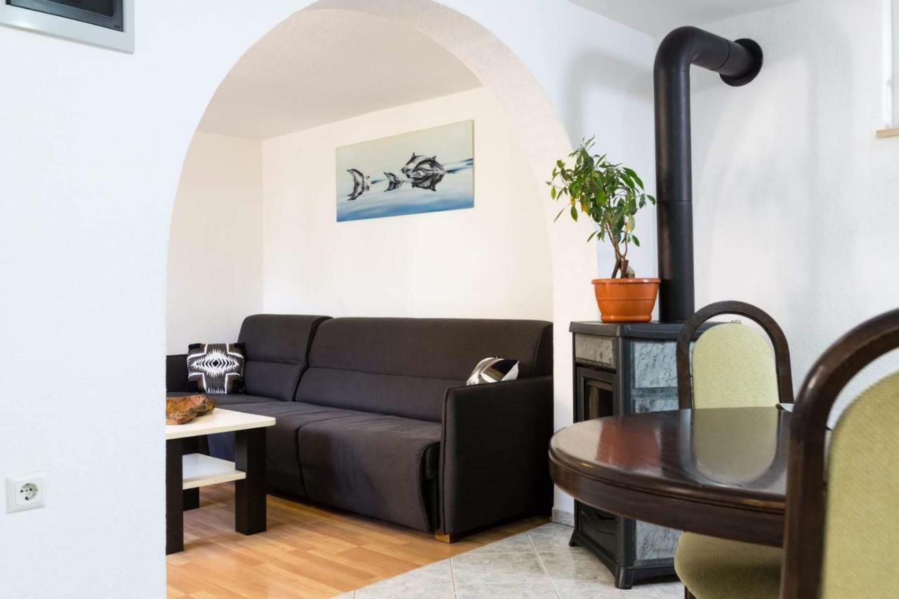 Apartmani Vinko Tribunj-Sovlje Tribunj  Bagian luar foto